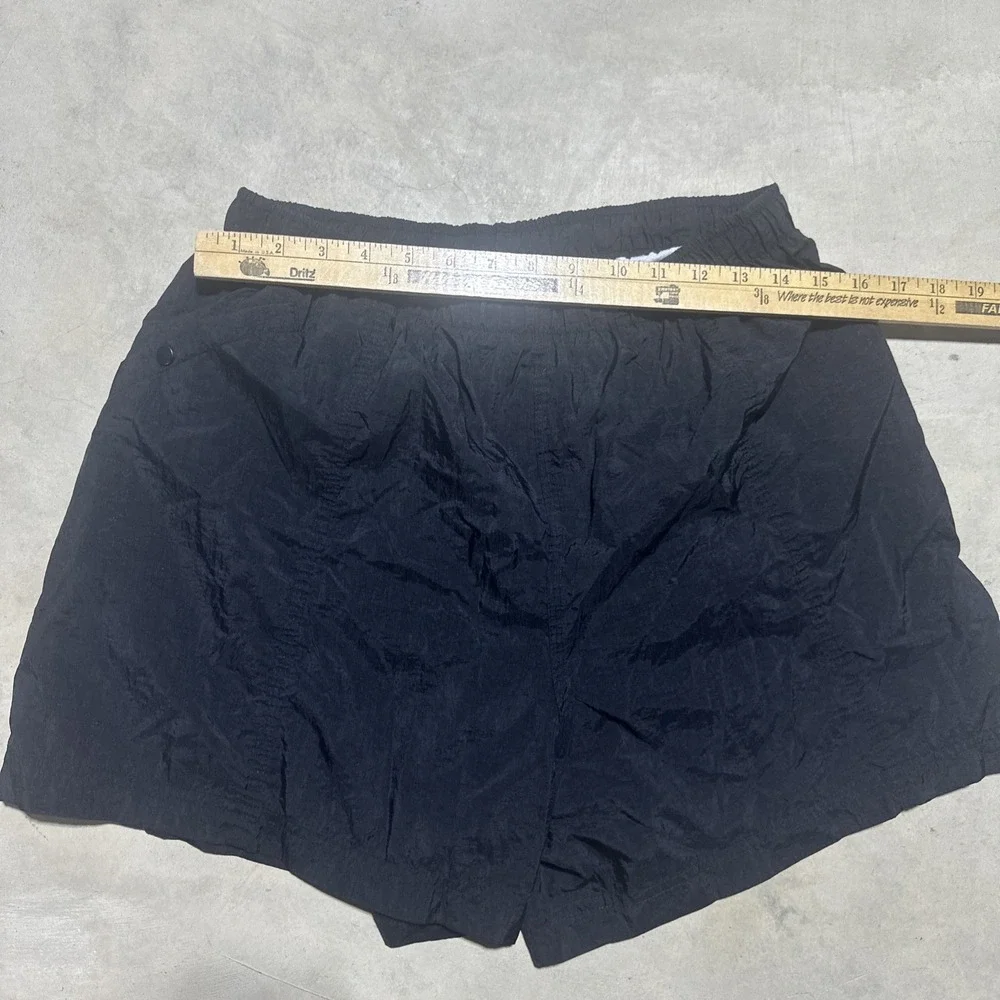 Vintage 1990s Nike ACG Logo Nylon Shorts Black Colorway Baggy SZ M Adult